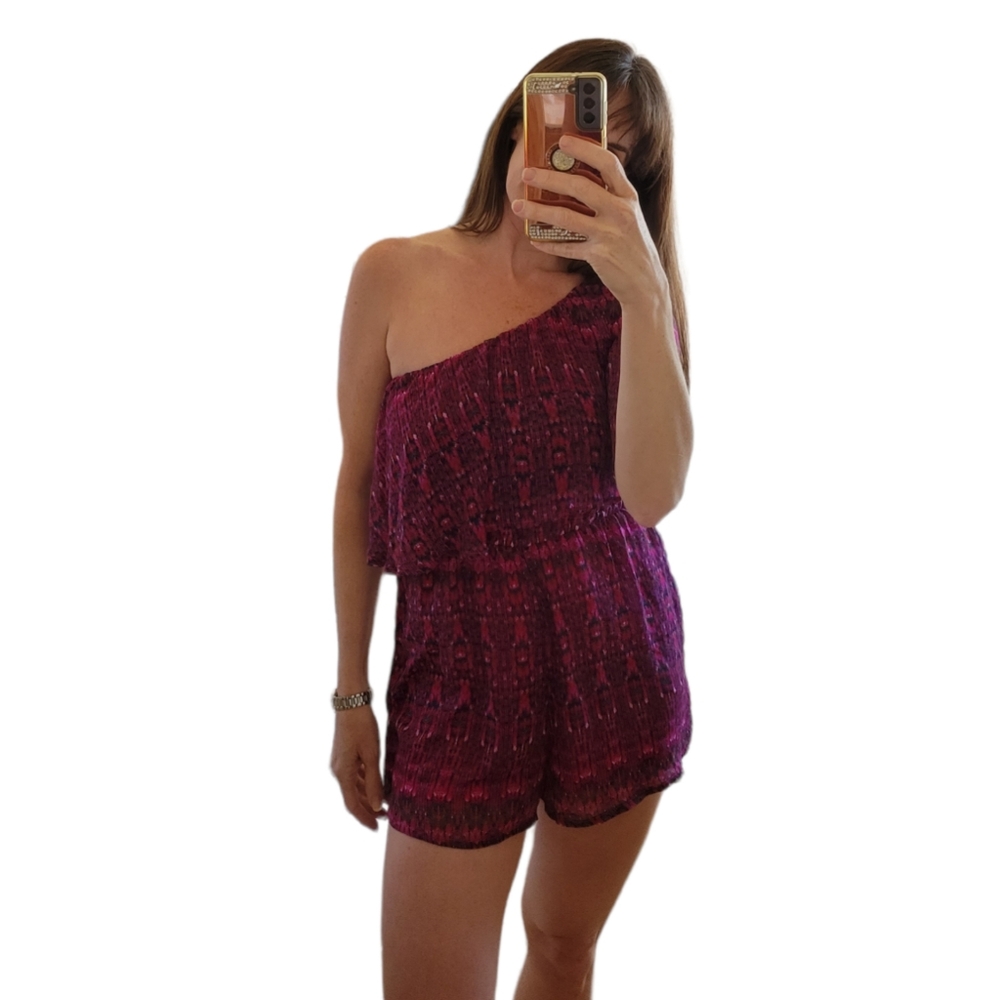 Miami Ruffled Romper - Picture 3 of 13